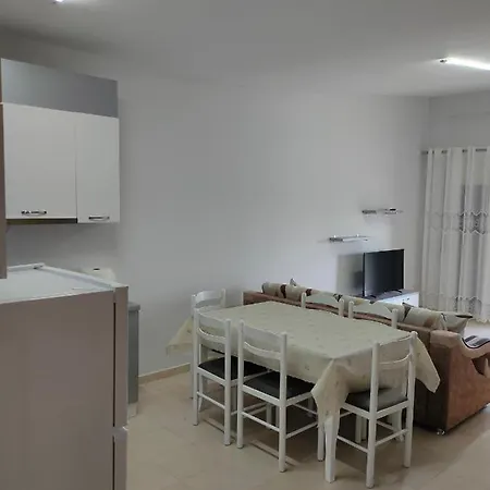 Comfortable Beachfront Apartment